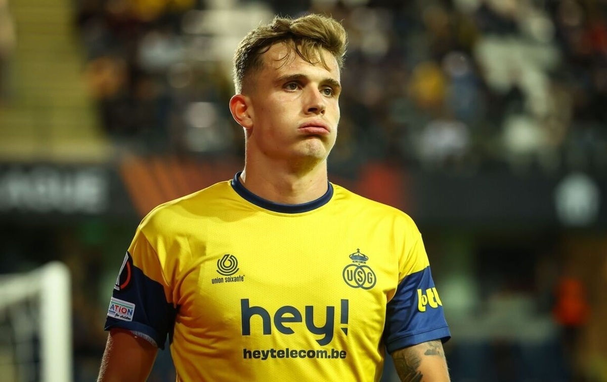 نسبت فامیلی فوتبالیست بلژیکی و آناهیتا درگاهی لو رفت! + فیلم