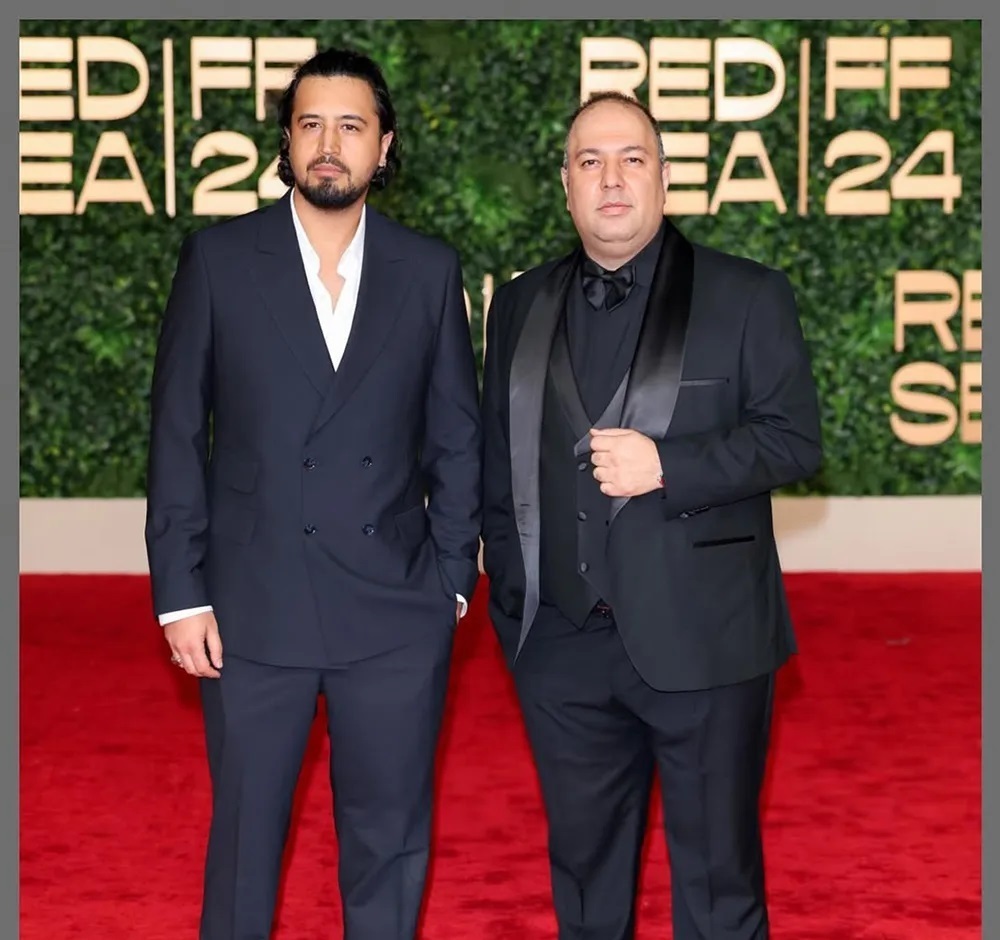 عکس سلفی مهرداد صدیقیان و علی اوجی با جورجینا همسر رونالدو در عربستان