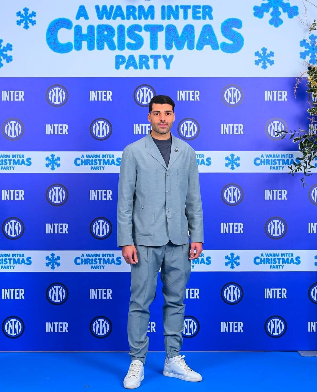 استایل کریسمسی مهدی طارمی در اینتر + عکس استایل کریسمسی مهدی طارمی در اینتر + عکس