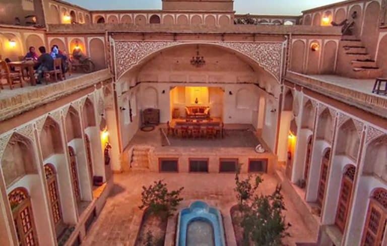 معرفی جاذبه‌های خانه هنر شهر یزد