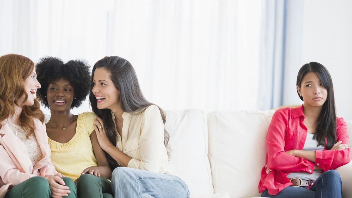 چگونه با افراد سمی برخورد کنیم؟