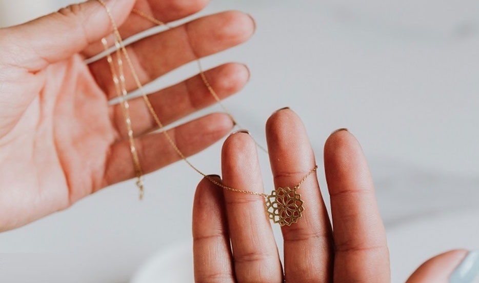 چگونه طلای تقلبی را از اصل تشخیص دهیم؟