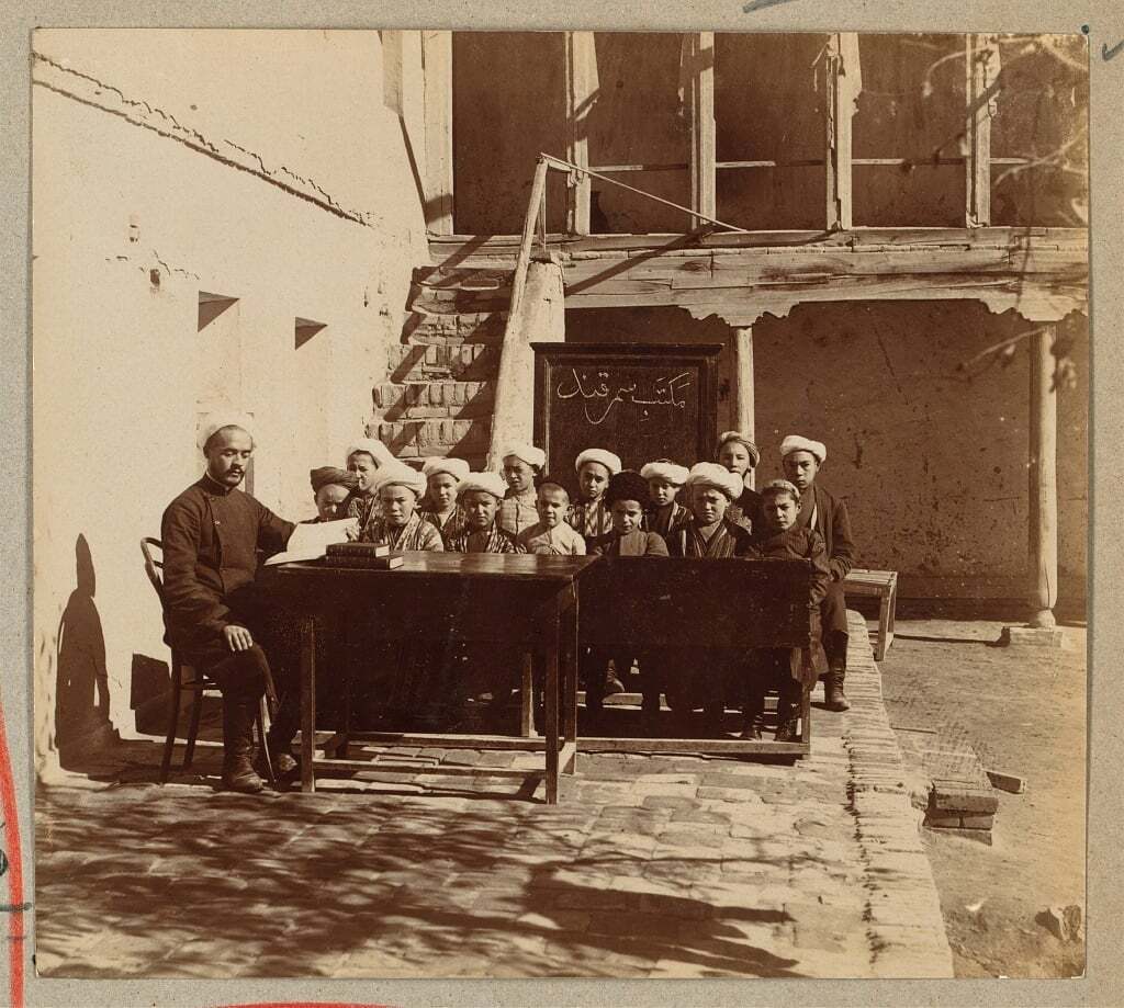 مجموعه شگفت انگیز تصاویر رنگی متعلق به ۱۰۰ سال پیش! مجموعه شگفت انگیز تصاویر رنگی متعلق به ۱۰۰ سال پیش!