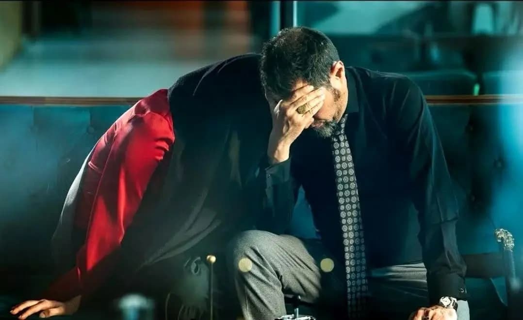 ۲ تصویر پربازدید و جنجالی از بخش سانسور شده سریال آبان