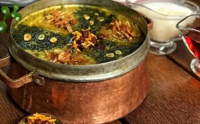 طرز تهیه آش بهاری