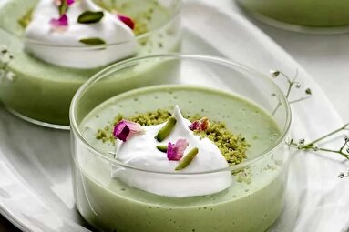 طرز تهیه دسر بیسکوییت و طالبی در ۵ دقیقه!