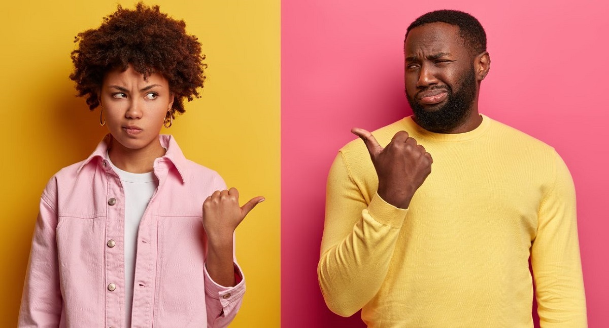 مقایسه خود با دیگران