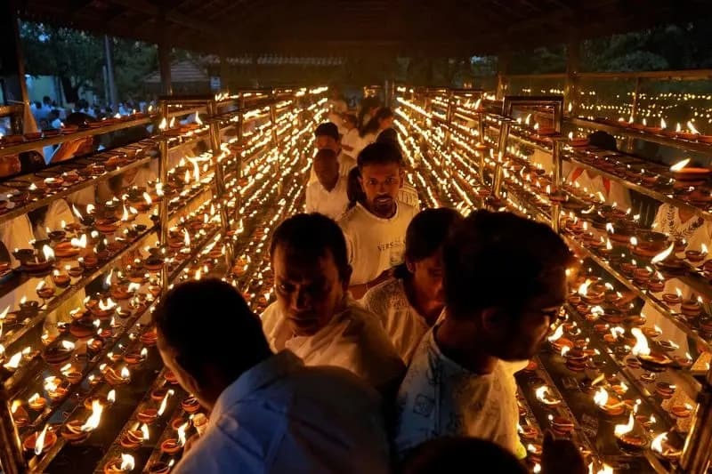 تصاویری از جشن میلاد بودا