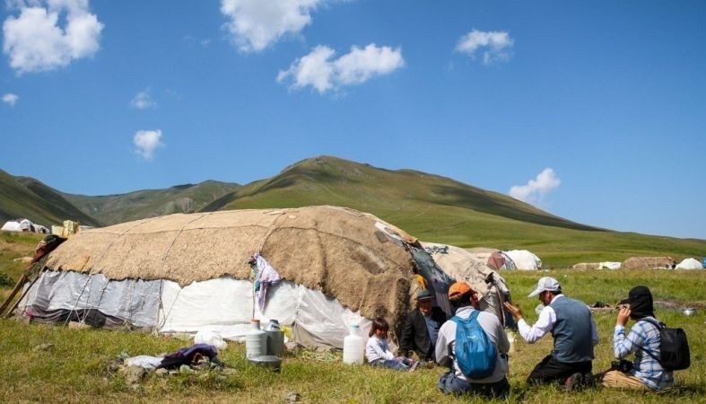 گردشگری عشایری؛ فرصتها و چالشها گردشگری عشایری؛ فرصتها و چالشها