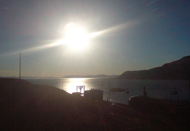 پدیده روز و شب هم‌زمان چیست؟