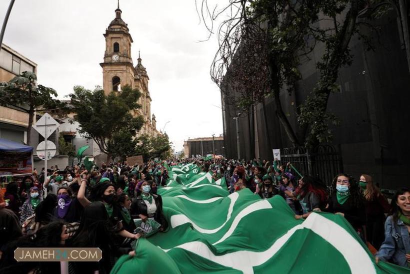 راهپیمایی زنان در روز جهانی سقط جنین ایمن