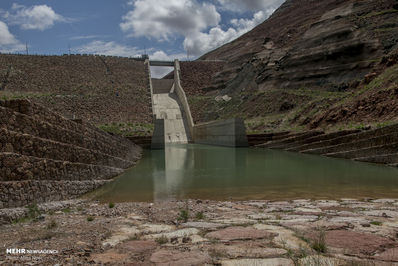 سدی که تشنه اعتبار است